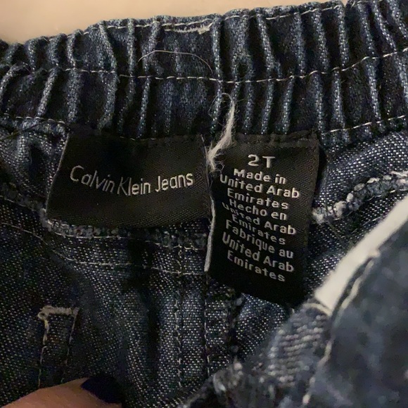 Calvin Klein Jeans 2T Button Elastic Waist EUC - Picture 6 of 16